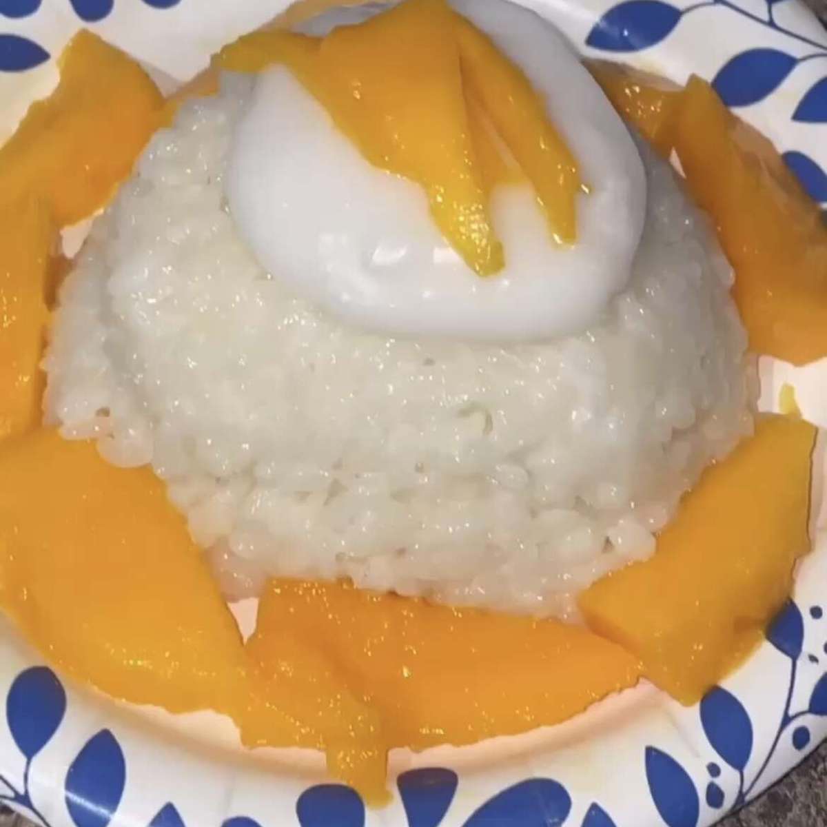 Authentic Thai Mango Sticky Rice Recipe (Khao Neeo Mamuang)