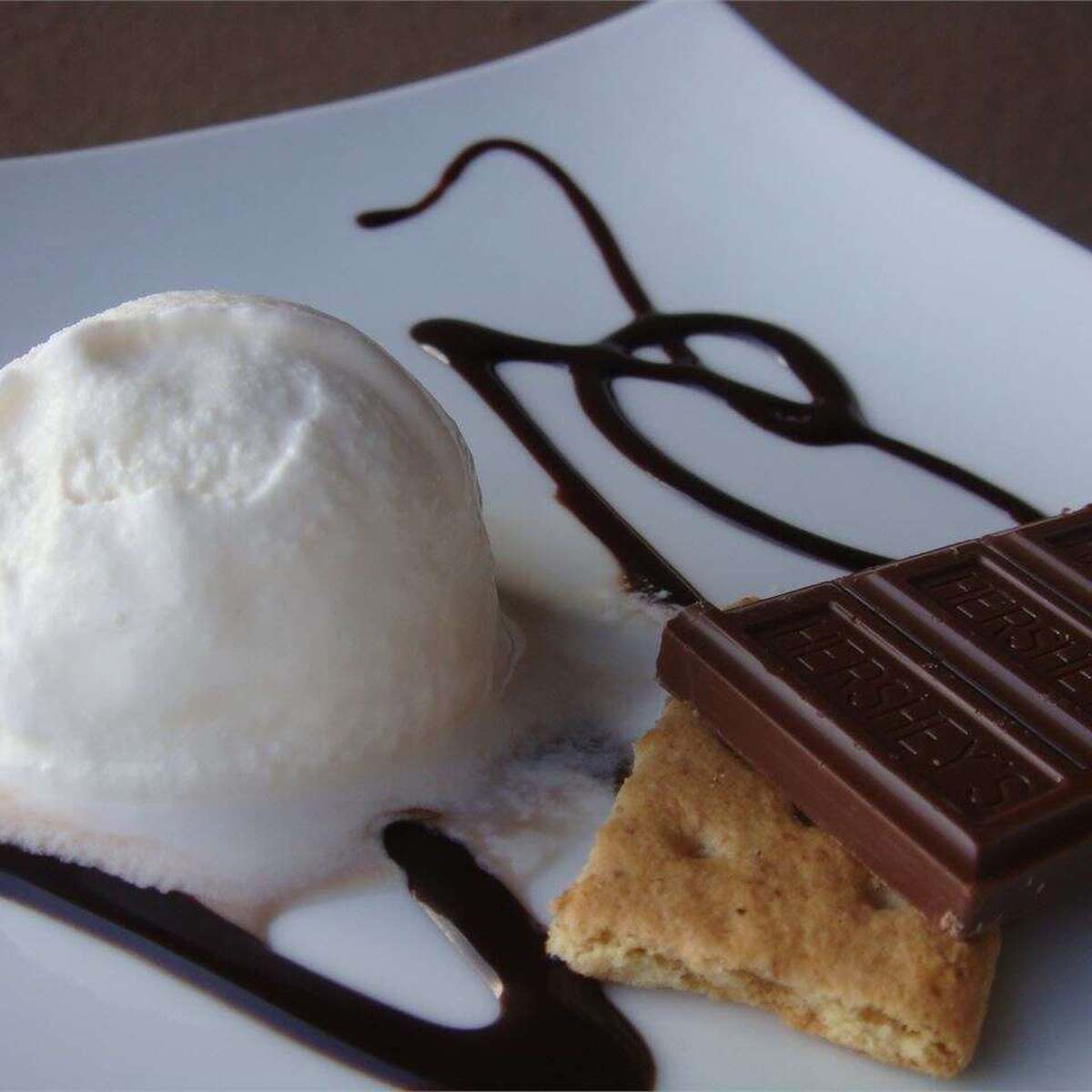 Easy Graham Cracker Ice Cream Recipe