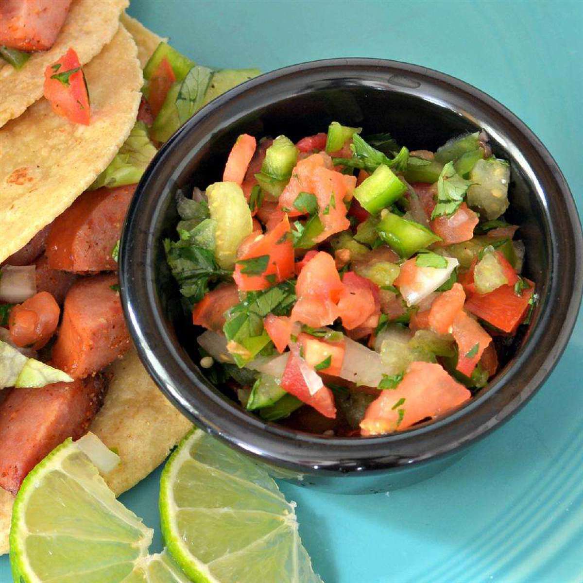 Spicy Christmas Salsa Recipe: A Festive Delight
