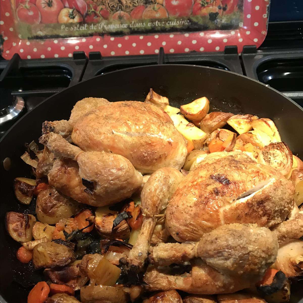 Easy Roast Chicken Dinner Recipe with Homemade Gravy
