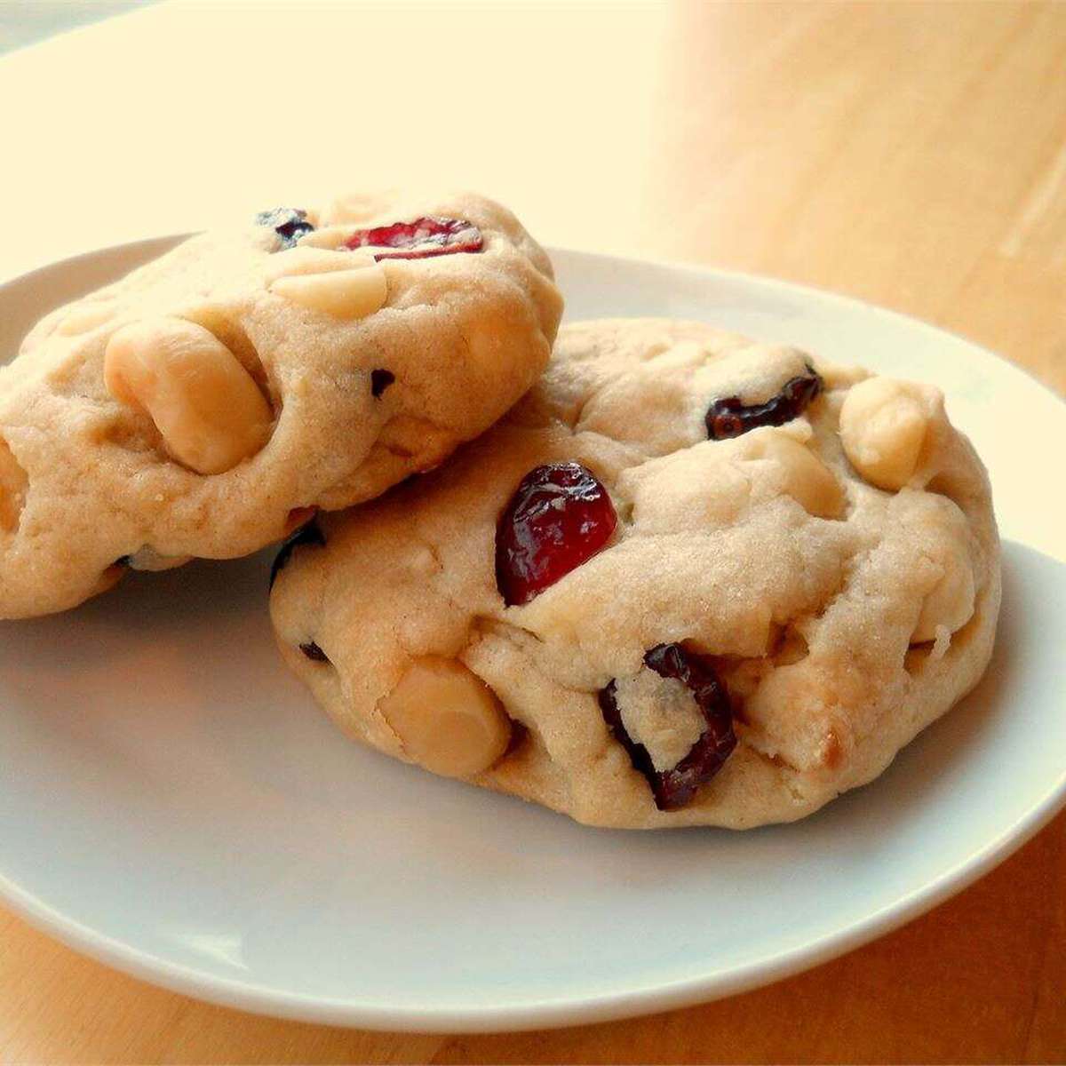 White Chocolate Macadamia Cranberry Cookies: A Dreamy Recipe