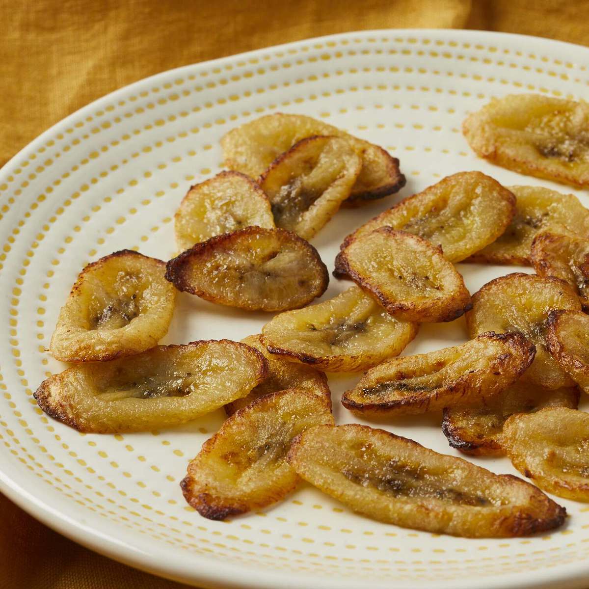 Easy Air Fryer Roasted Bananas Recipe