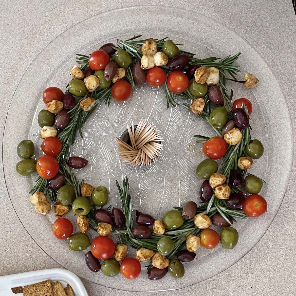 Olive and Cheese Holiday Wreath Appetizer