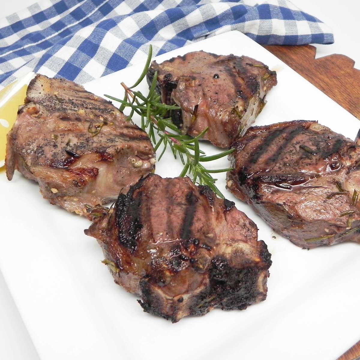 Perfect Grilled Lamb Loin Chops with Garlic and Rosemary