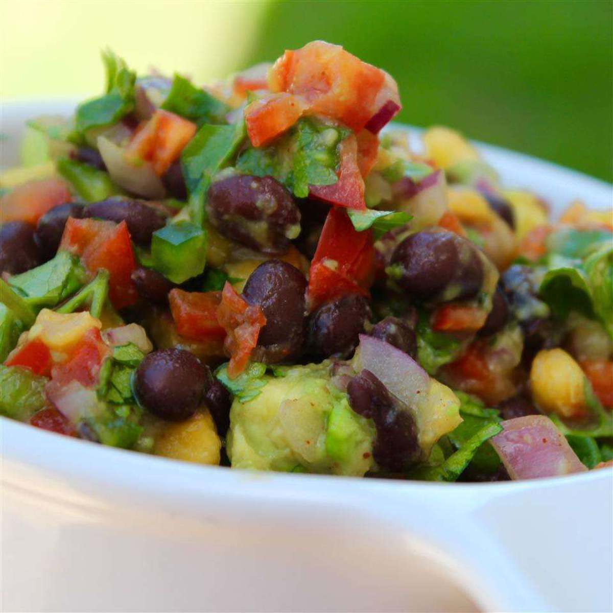 Black Bean and Peach Salad Recipe