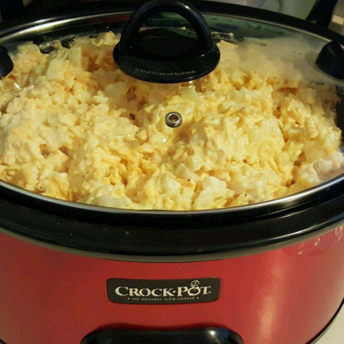 Crockpot Cheesy Potatoes: Easy Slow Cooker Recipe