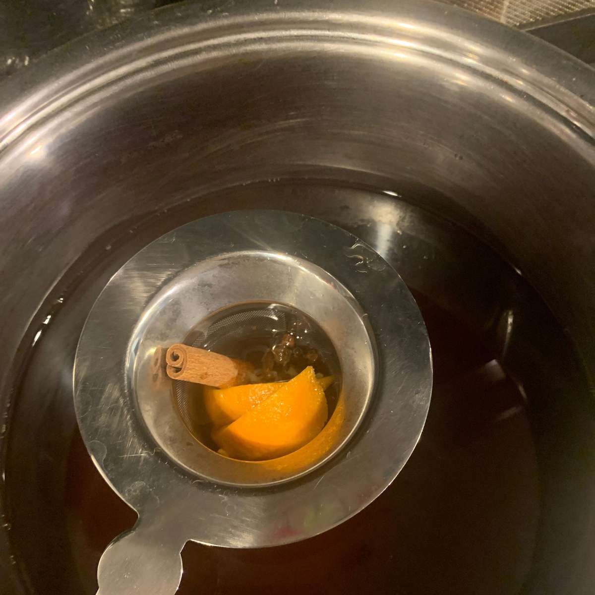 Easy Homemade Hot Apple Cider Recipe