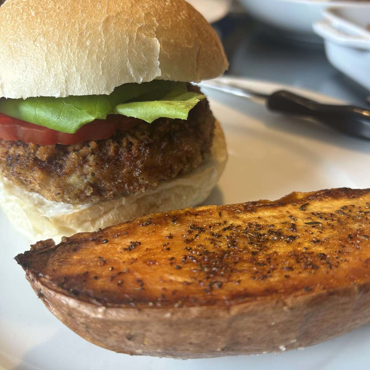 Juicy Chicken Burgers Recipe: Easy & Delicious!