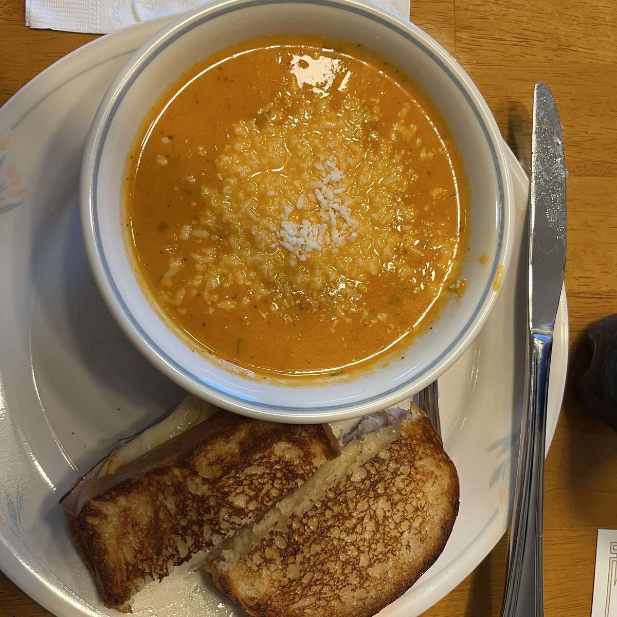 Best Roasted Tomato Soup Recipe