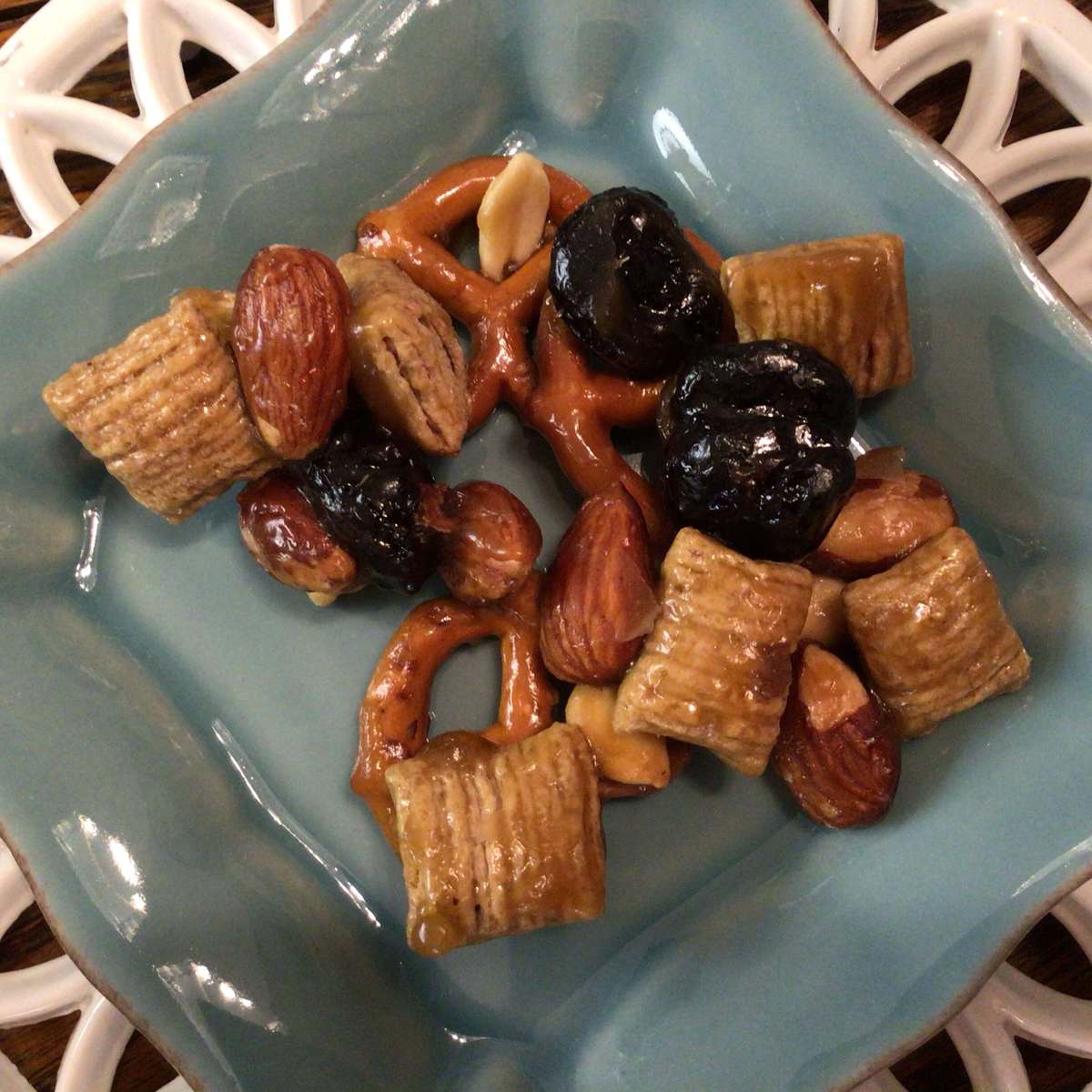 Easy Sweet Party Mix Recipe