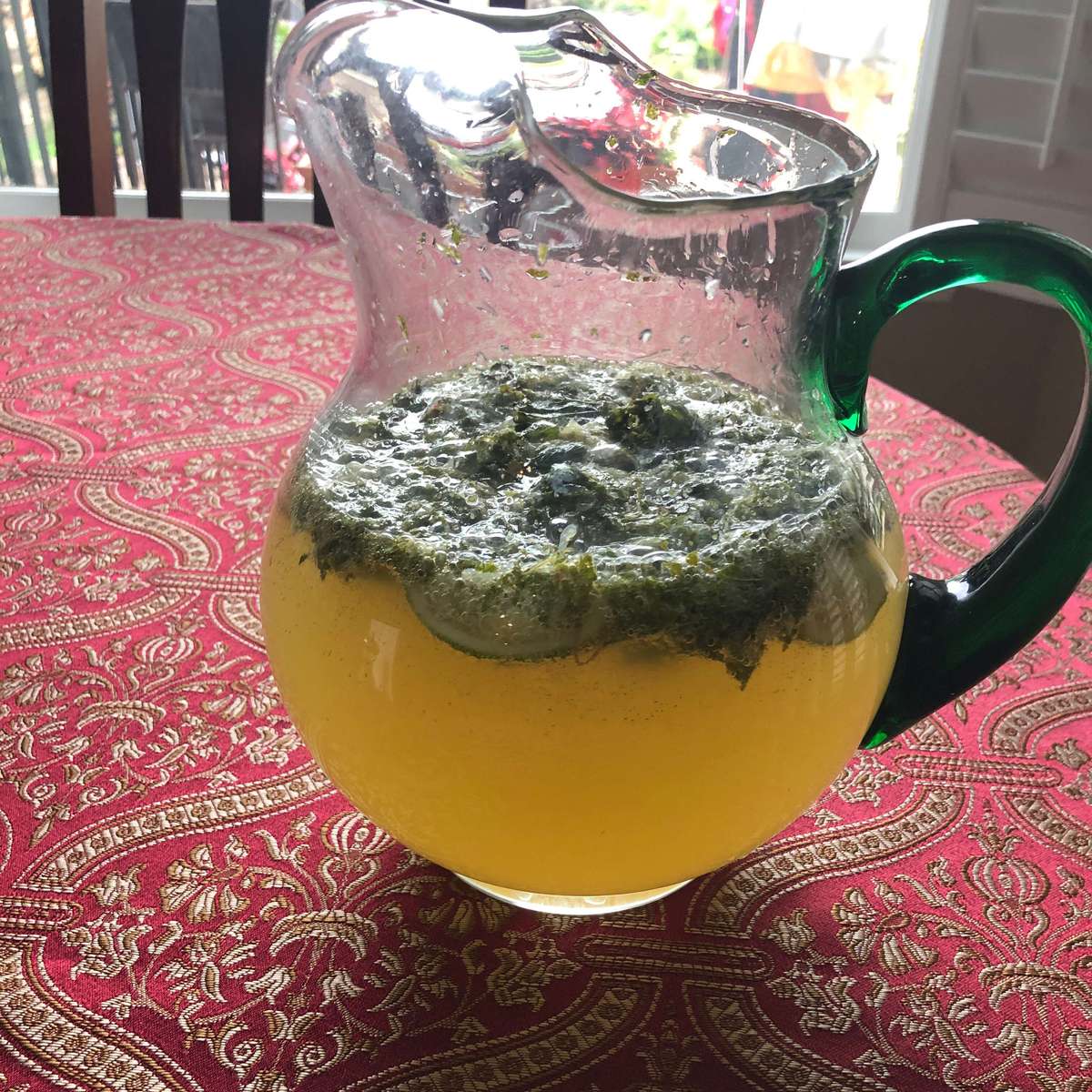 Perfect Pitcher Mojitos: An Easy Summer Cocktail Recipe