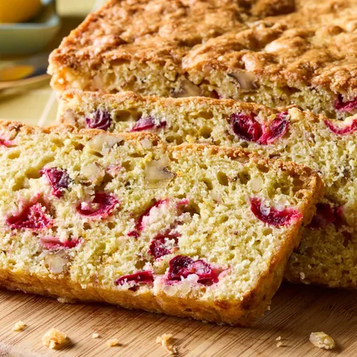 Easy Cranberry Nut Bread Recipe