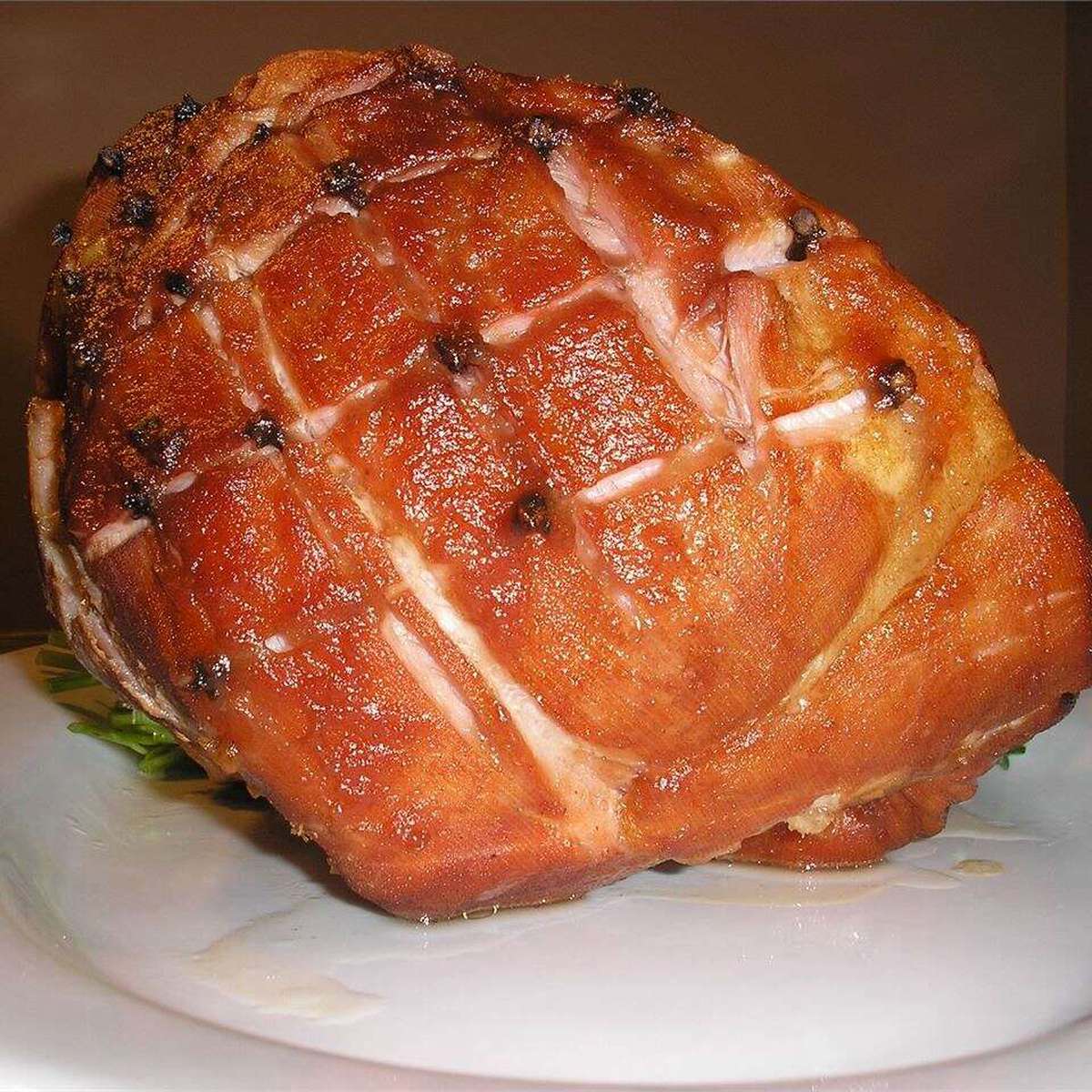 Delicious Glazed Ham Recipe