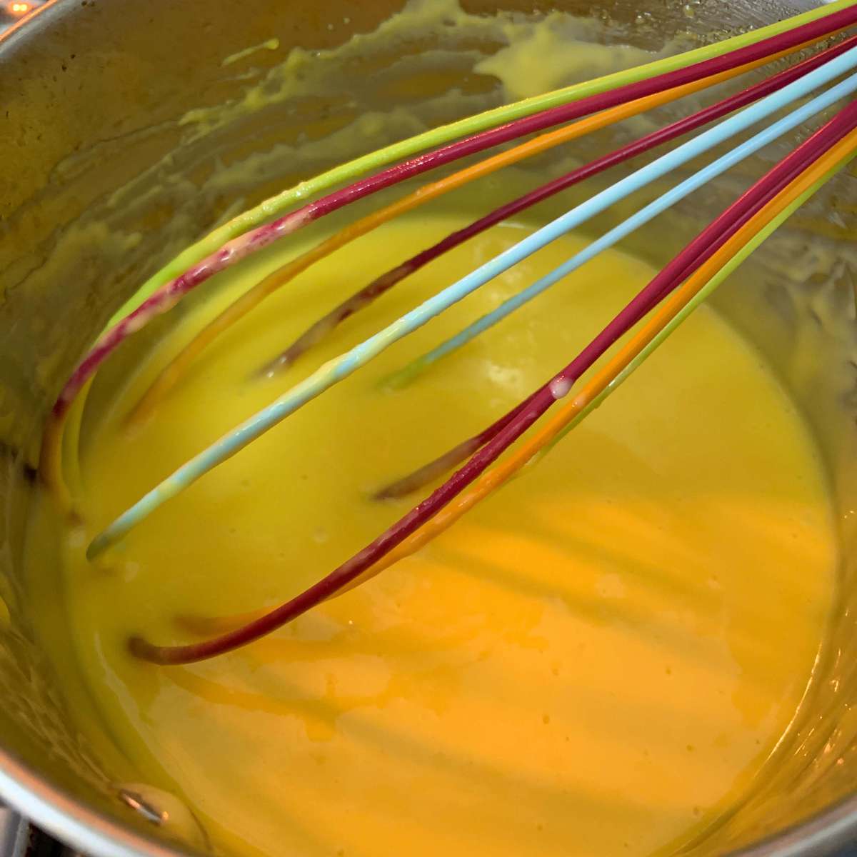 Easy Hollandaise Sauce Recipe