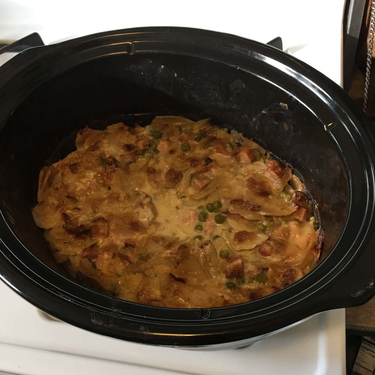 Easy Slow Cooker Scalloped Potatoes and Ham Recipe