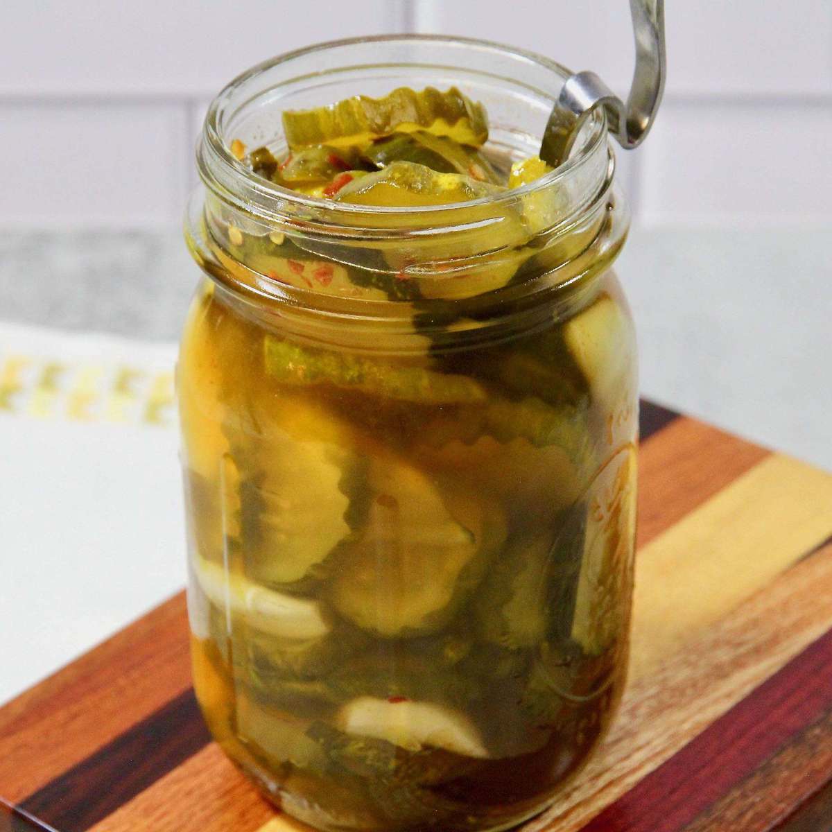 Grandpa's Famous Garlic Pickles Recipe