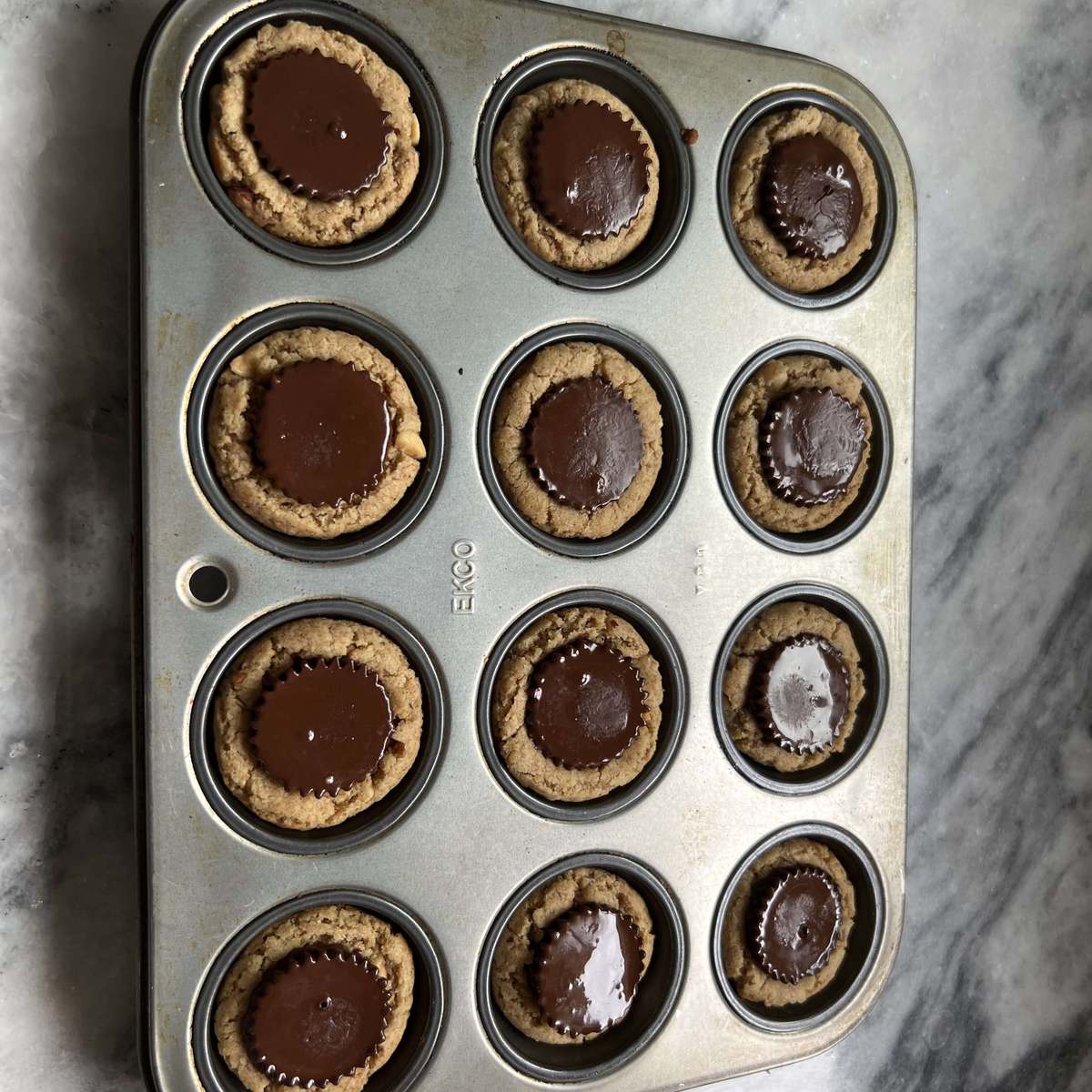 Irresistible Peanut Butter Cup Cookies Recipe