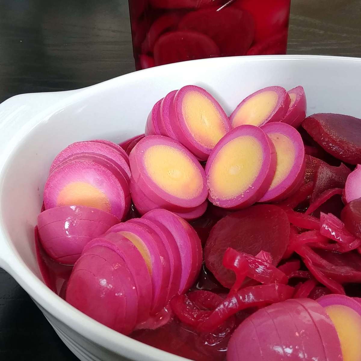 Easy Pickled Red Beet Eggs Recipe