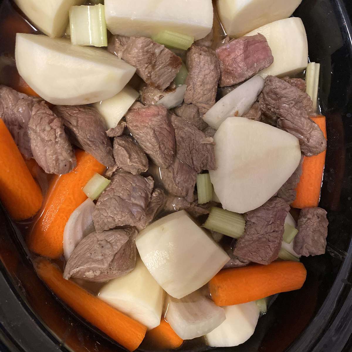 Easy Slow Cooker Beef Stew Recipe