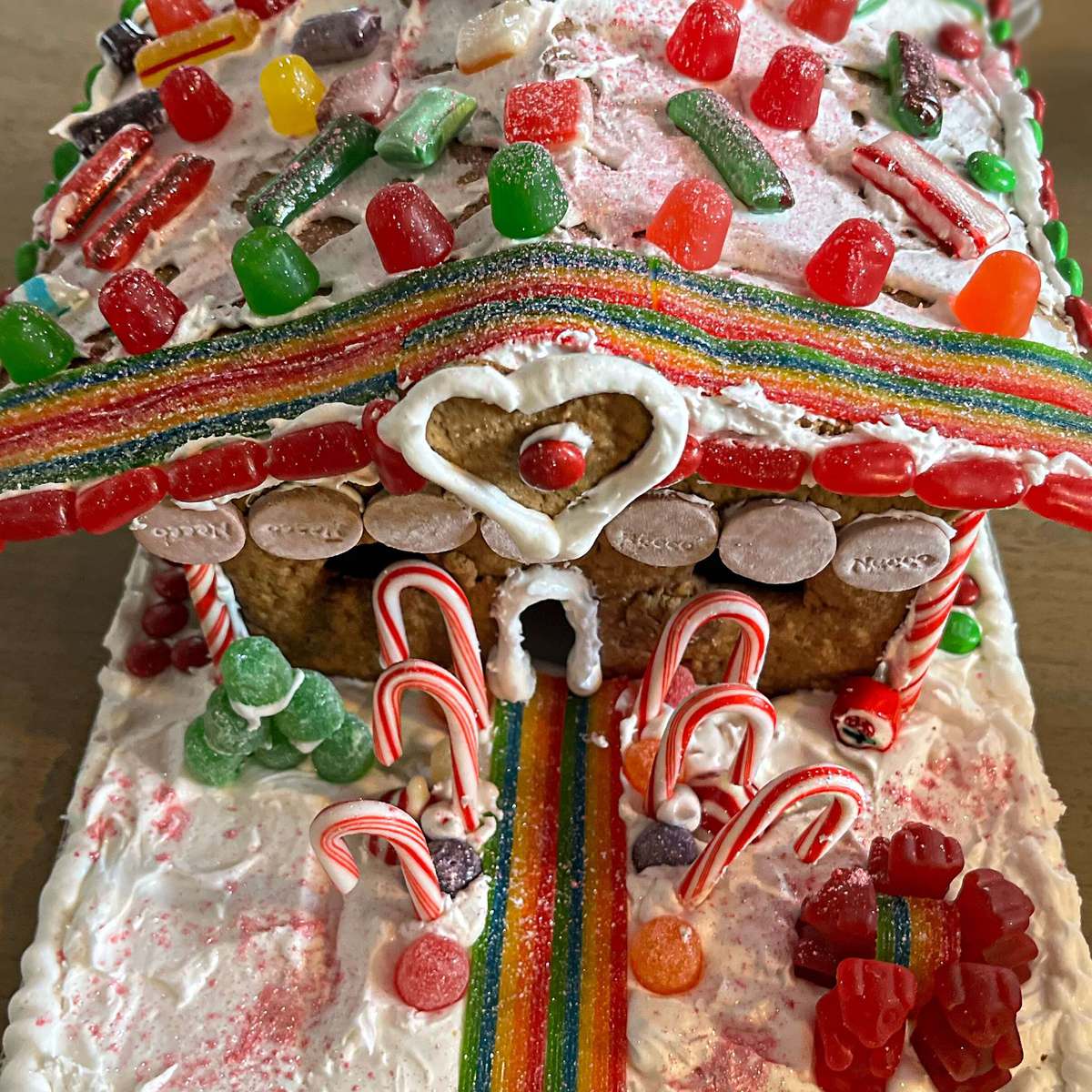 Gingerbread House Recipe: Perfect for Christmas!