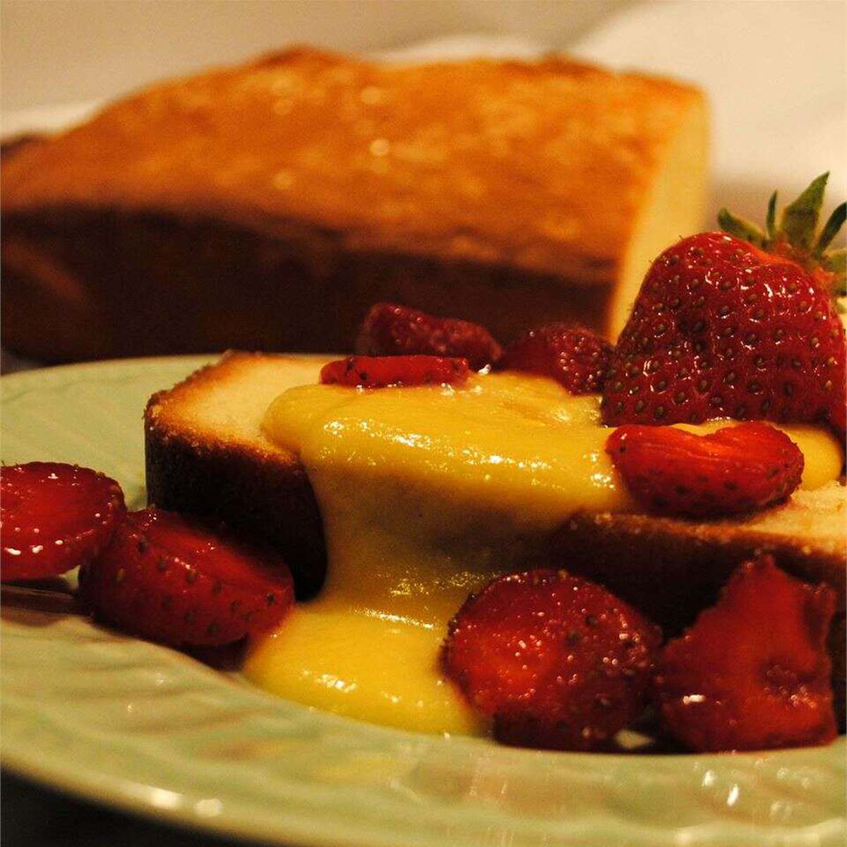 Crème Anglaise Recipe: Classic Vanilla Custard Sauce