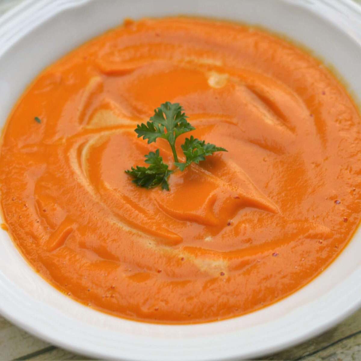 Easy Carrot Soup Recipe: Simple & Delicious