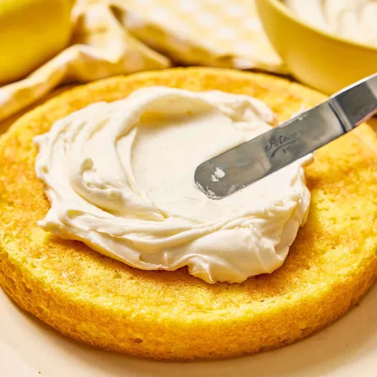 Easy Lemon Cream Cheese Frosting Recipe