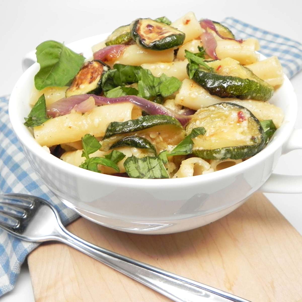 Ziti Pasta with Roasted Zucchini and Garlic: An Easy Recipe