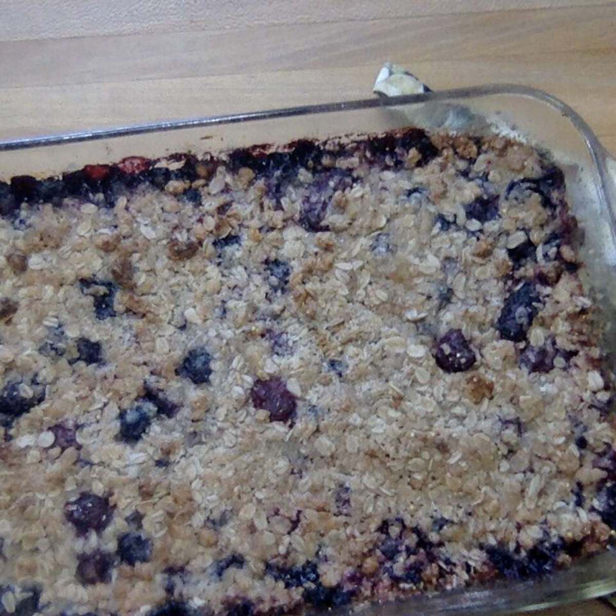 Triple Berry Crisp Recipe: Easy Summer Dessert