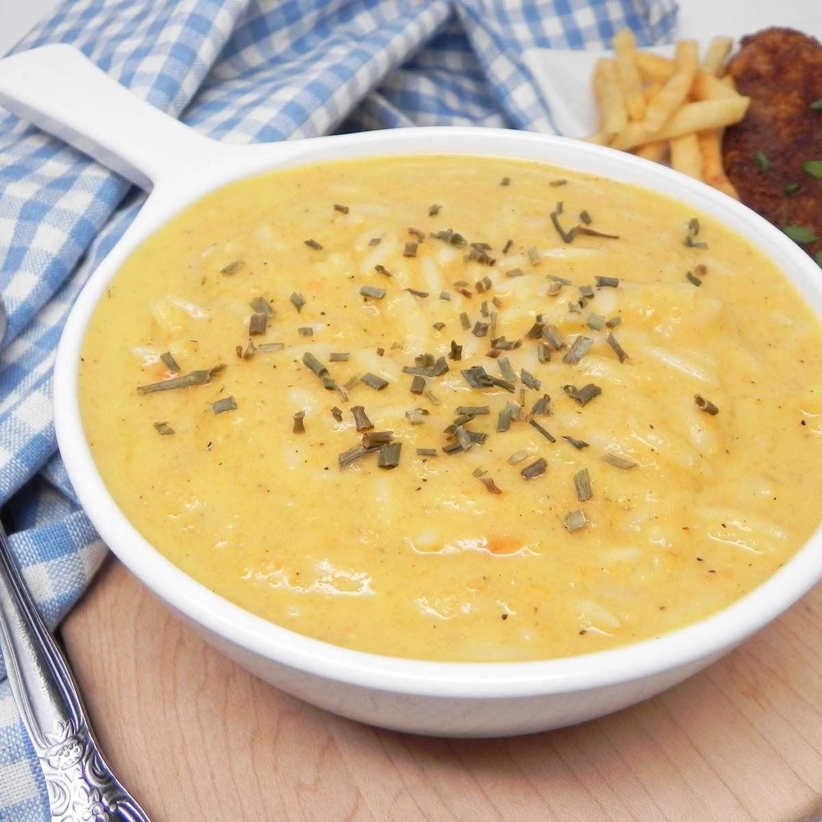 Delicious Vegetarian Avgolemono Soup Recipe