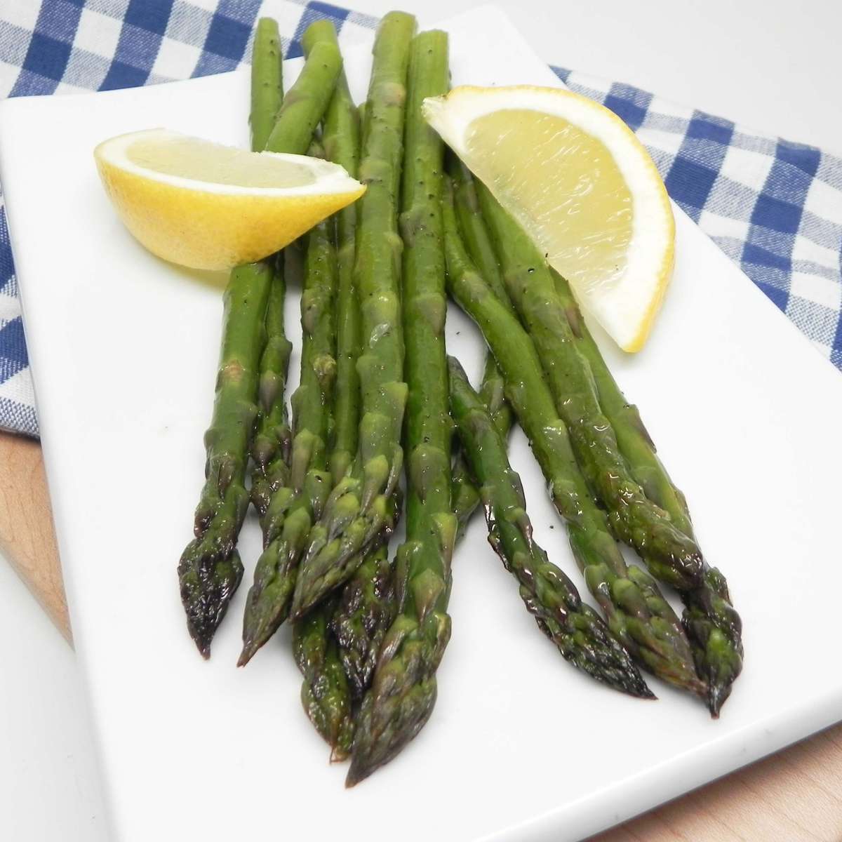 Easy Grilled Ginger Asparagus Recipe