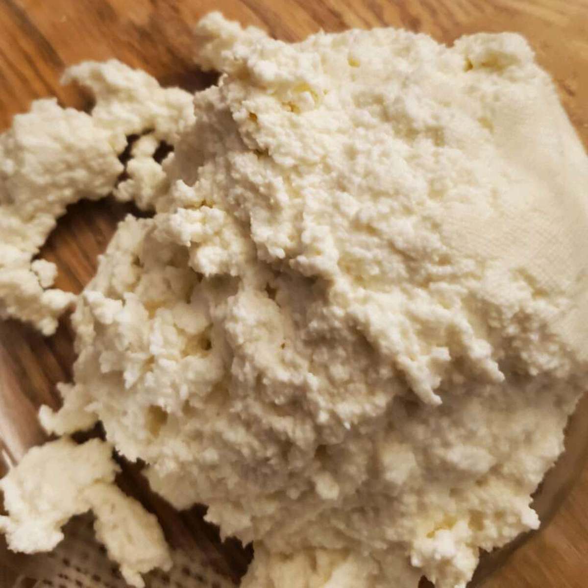Easy Homemade Ricotta Cheese Recipe