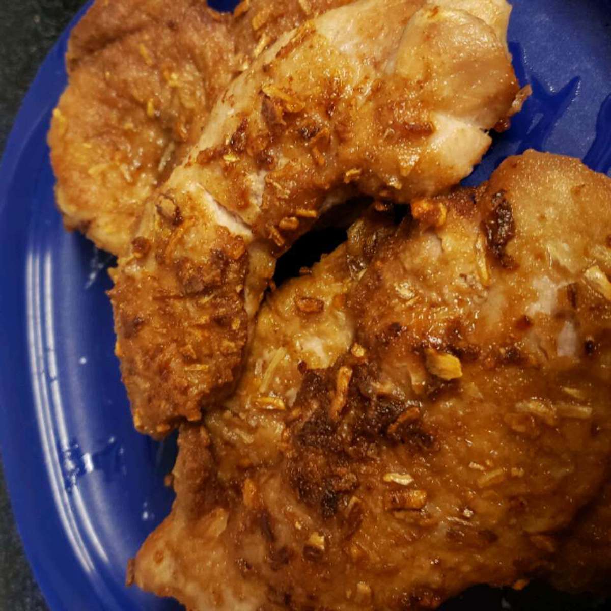 Easy Onion Pan-Fried Pork Chops Recipe