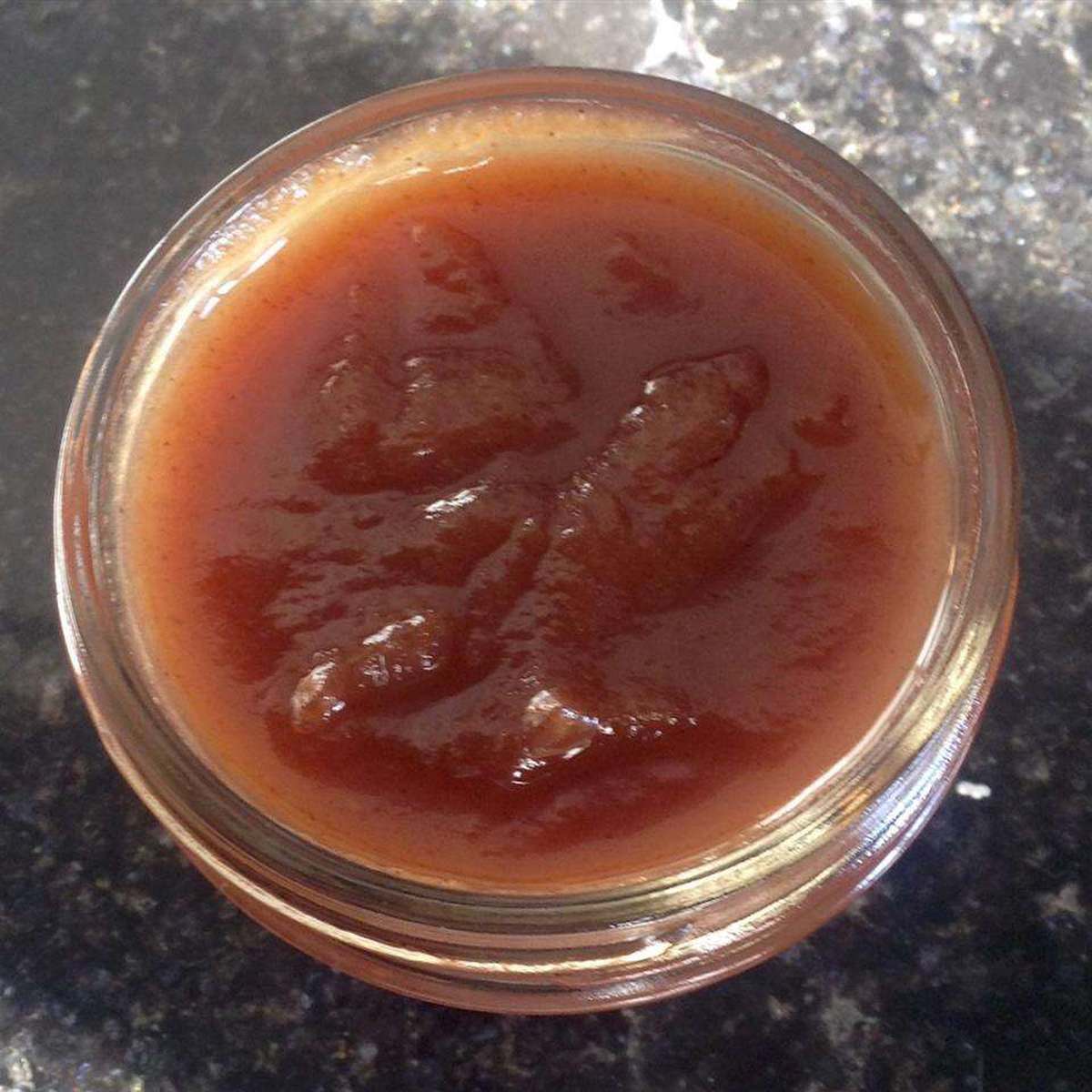 Easy Slow Cooker Apple Butter Recipe with Honey