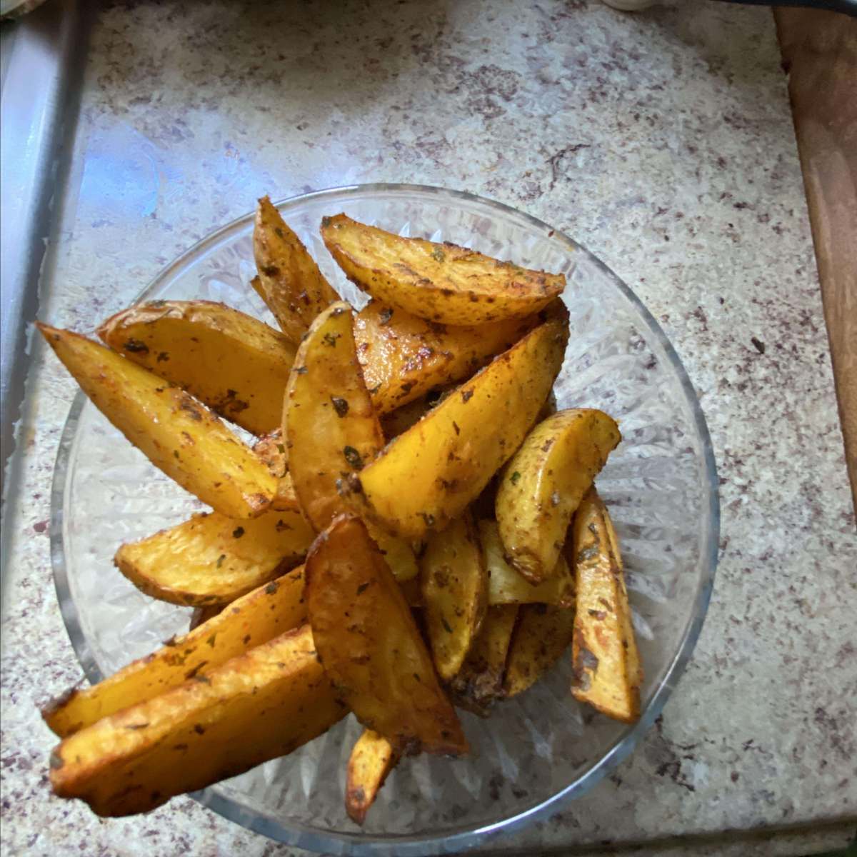 Crispy Air Fryer Potato Wedges Recipe