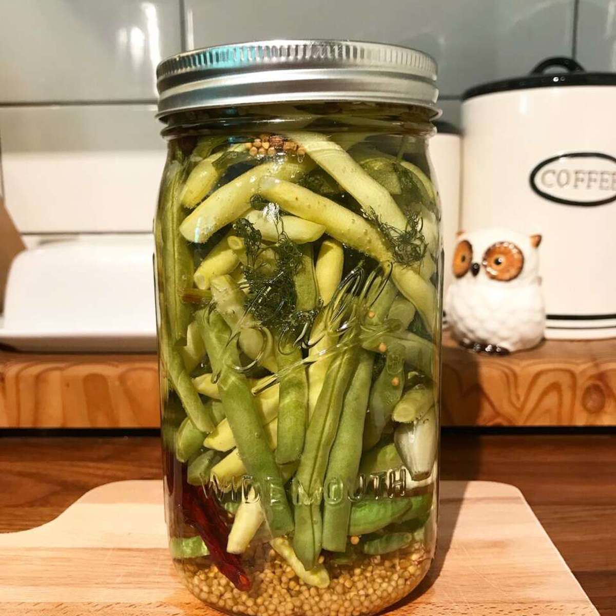 Dilly Beans Recipe: Easy Pickled Green Beans
