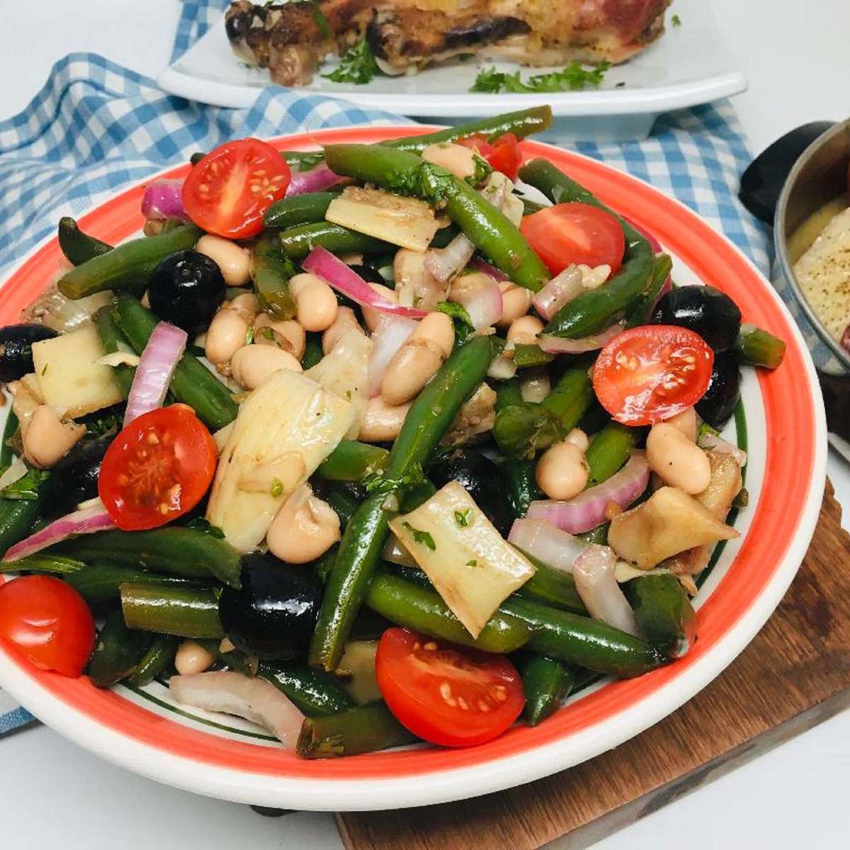 Easy Cold Green Bean and Artichoke Salad Recipe