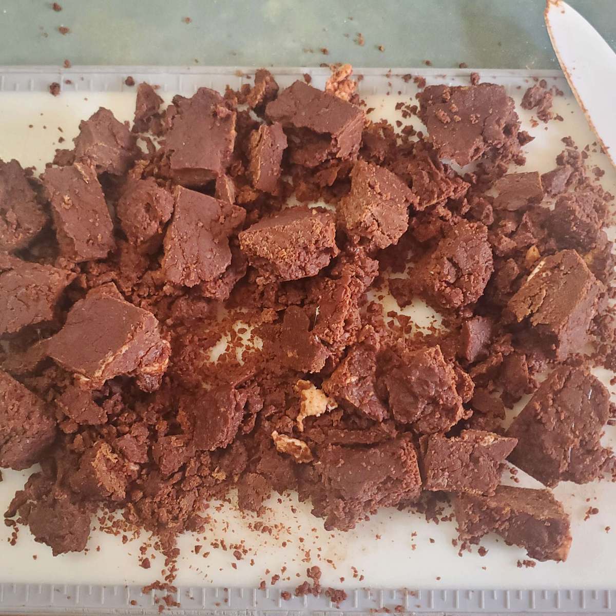 Easy Creamy Chocolate Fudge Recipe