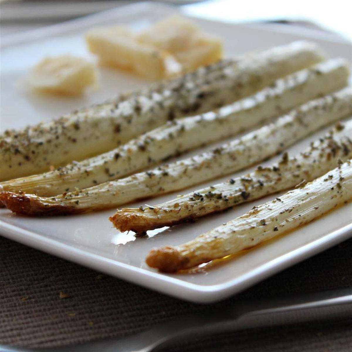 Roasted White Asparagus Recipe with Herbes de Provence
