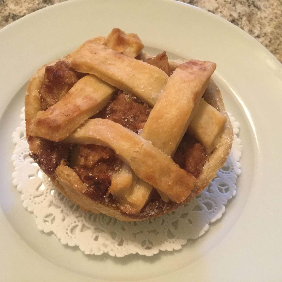 Easy Mini Apple Pies Recipe