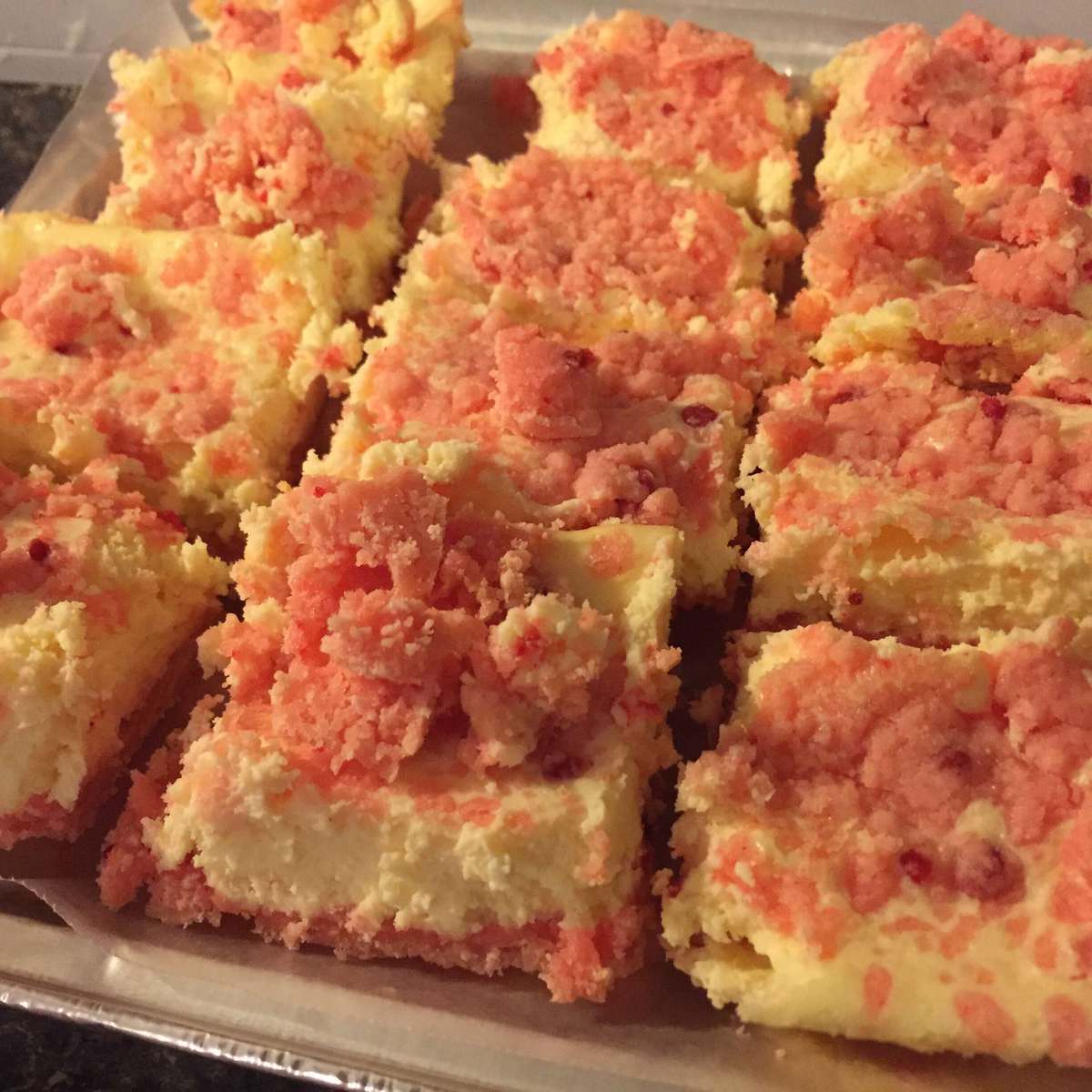 Strawberry Sundae Crunch Bar Cookies Recipe