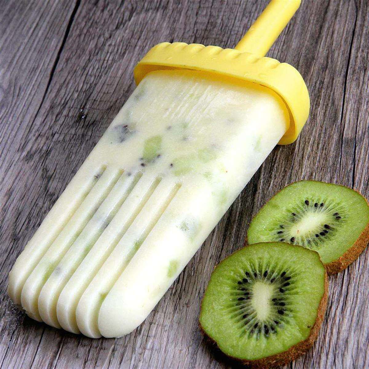 Tropical Kiwi Ice Pops: A Refreshing Summer Treat