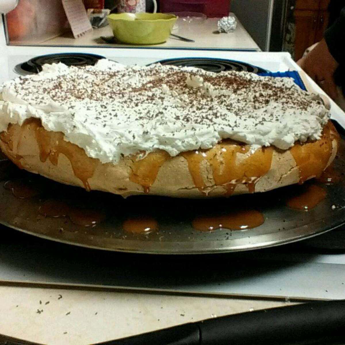 Banoffee Pavlova Recipe: A Delicious Dessert Mashup