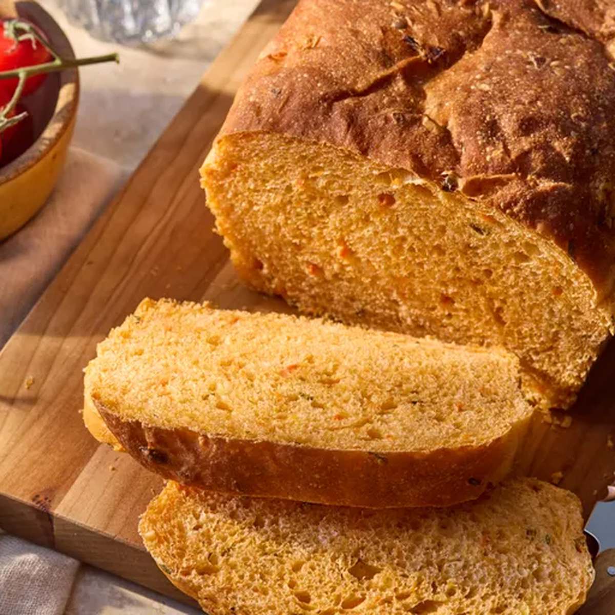 Homemade Tomato Bread Recipe