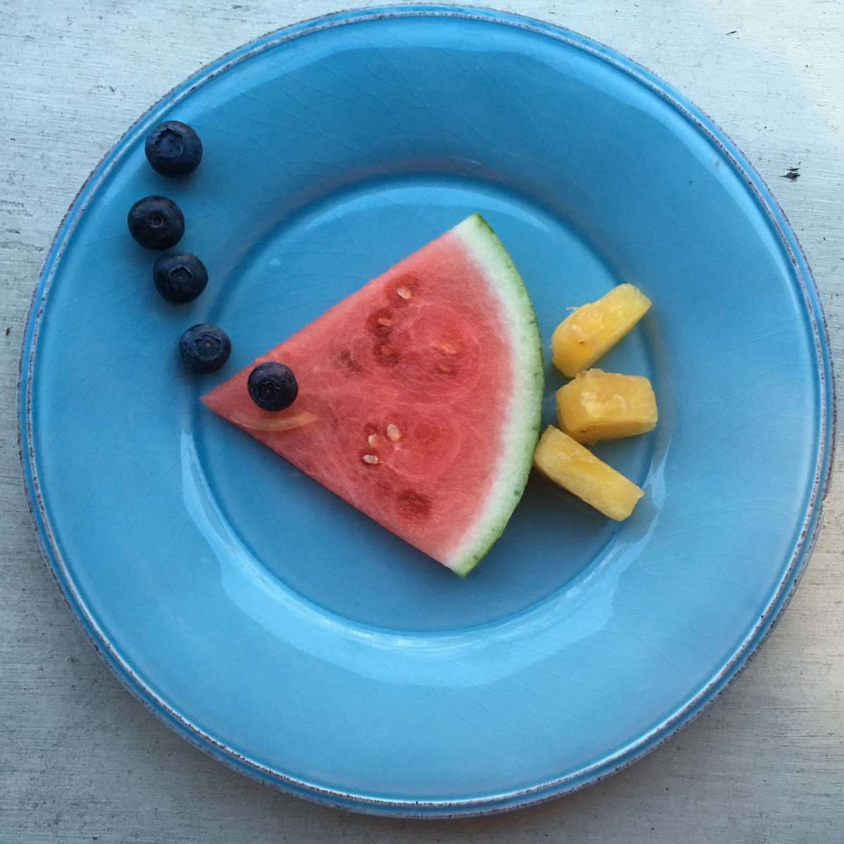 Delightful Watermelon Fish Snack: A Fun Recipe for Kids