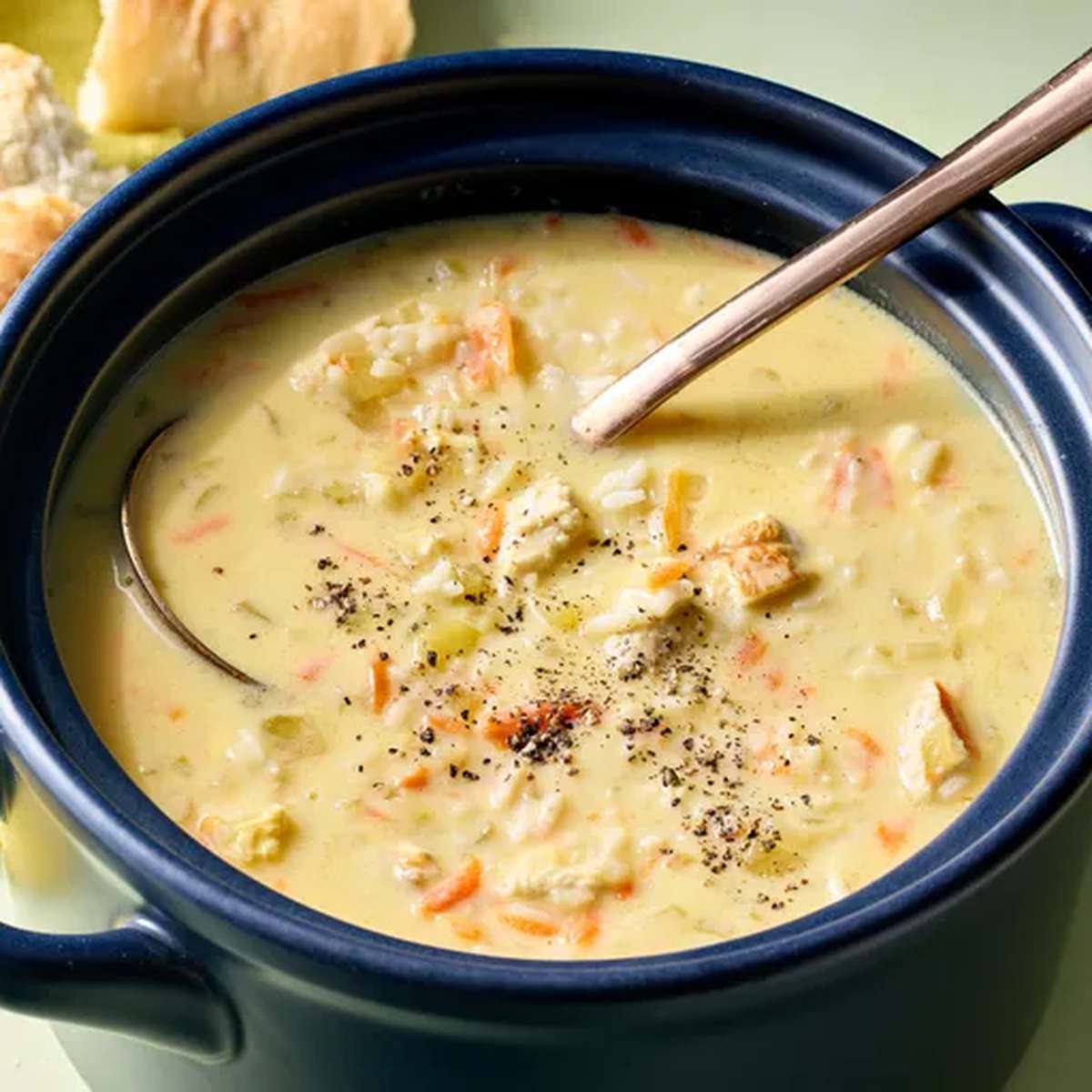 Avgolemono: Delicious and Easy Greek Lemon Chicken Soup Recipe