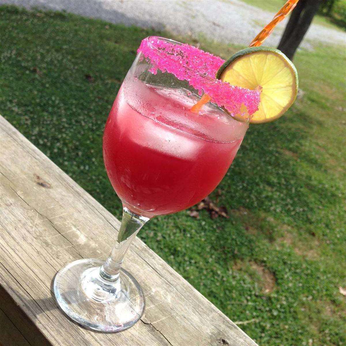 Bay Breeze Cocktail Recipe: A Refreshing Tropical Drink