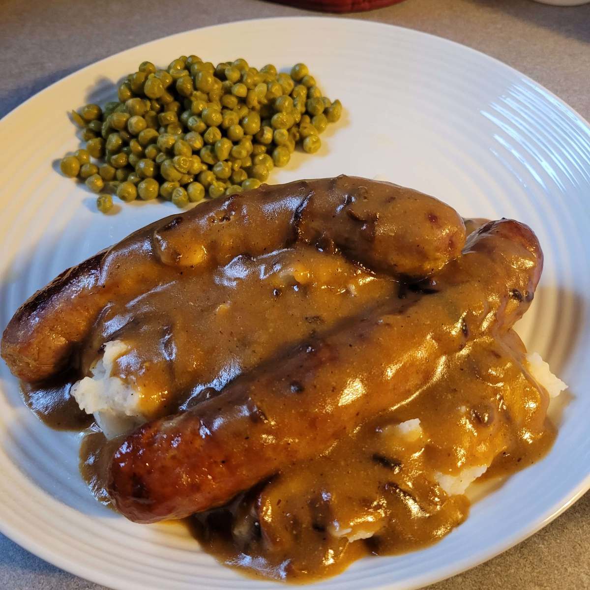 The Best Onion Gravy Recipe for Bangers and Mash