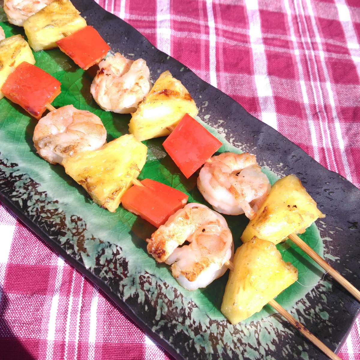 Honey Garlic Shrimp and Pineapple Skewers: Easy Grill Recipe