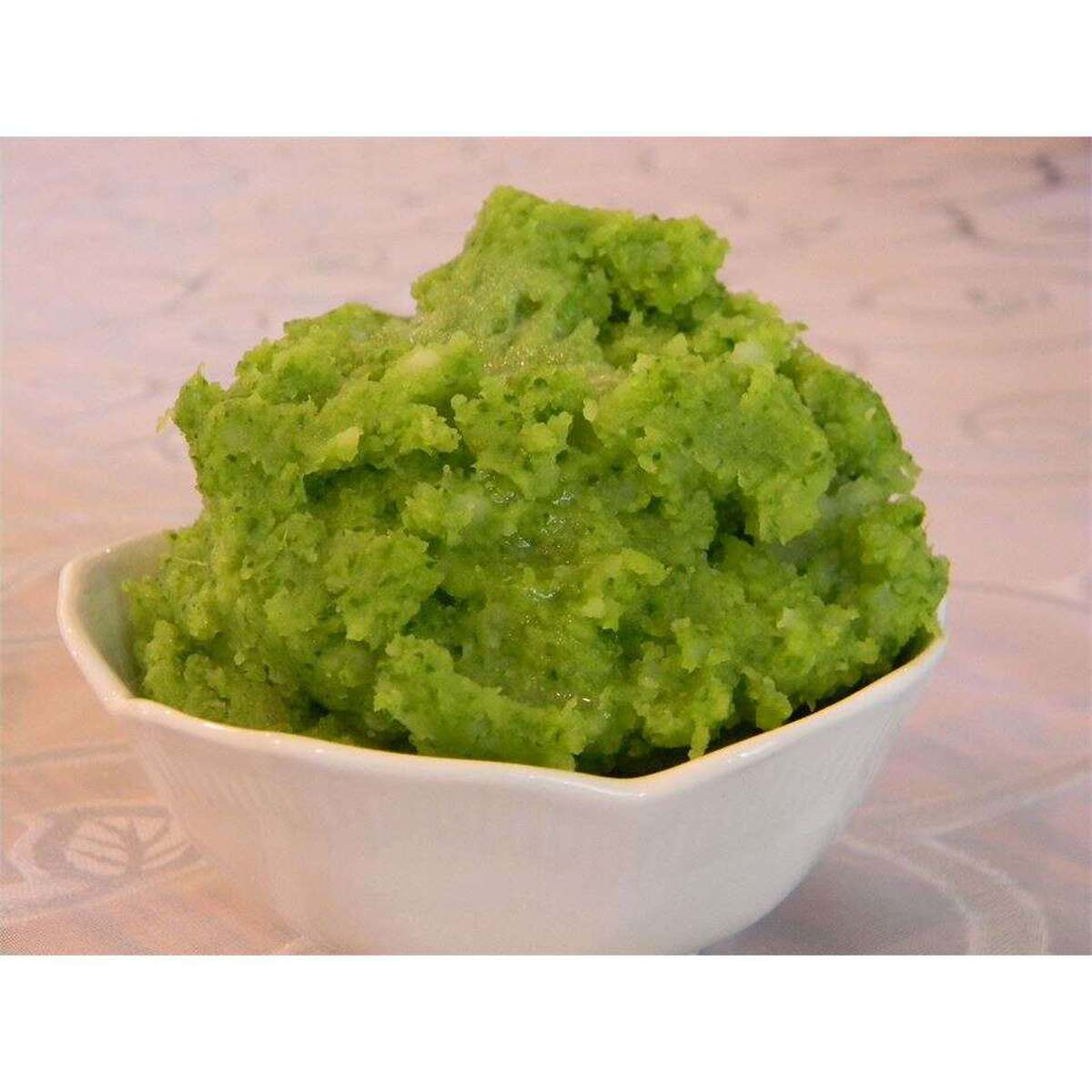 Creamy Mashed Potatoes with Vibrant Spinach Pesto